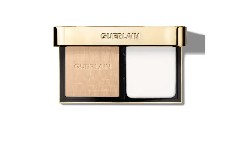 GUERLAIN Parure Gold Skin Control mattifying compact foundation colour 1C Cool 8.7 g